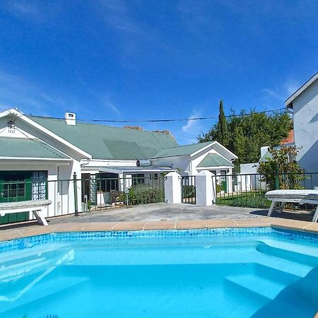 Koo Karoo Guest Lodge And Self Catering Монтегю Екстериор снимка