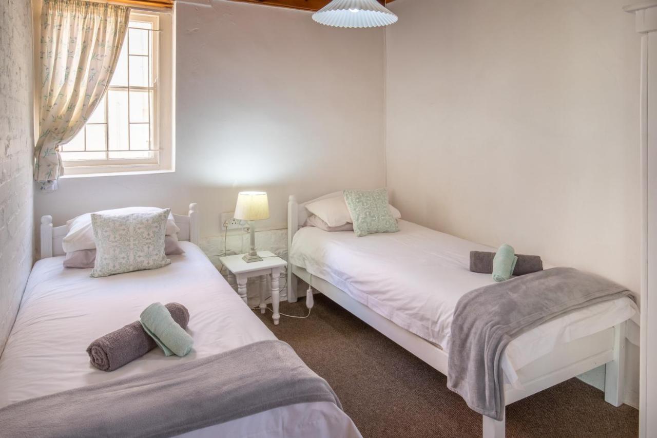 Koo Karoo Guest Lodge And Self Catering Монтегю Екстериор снимка