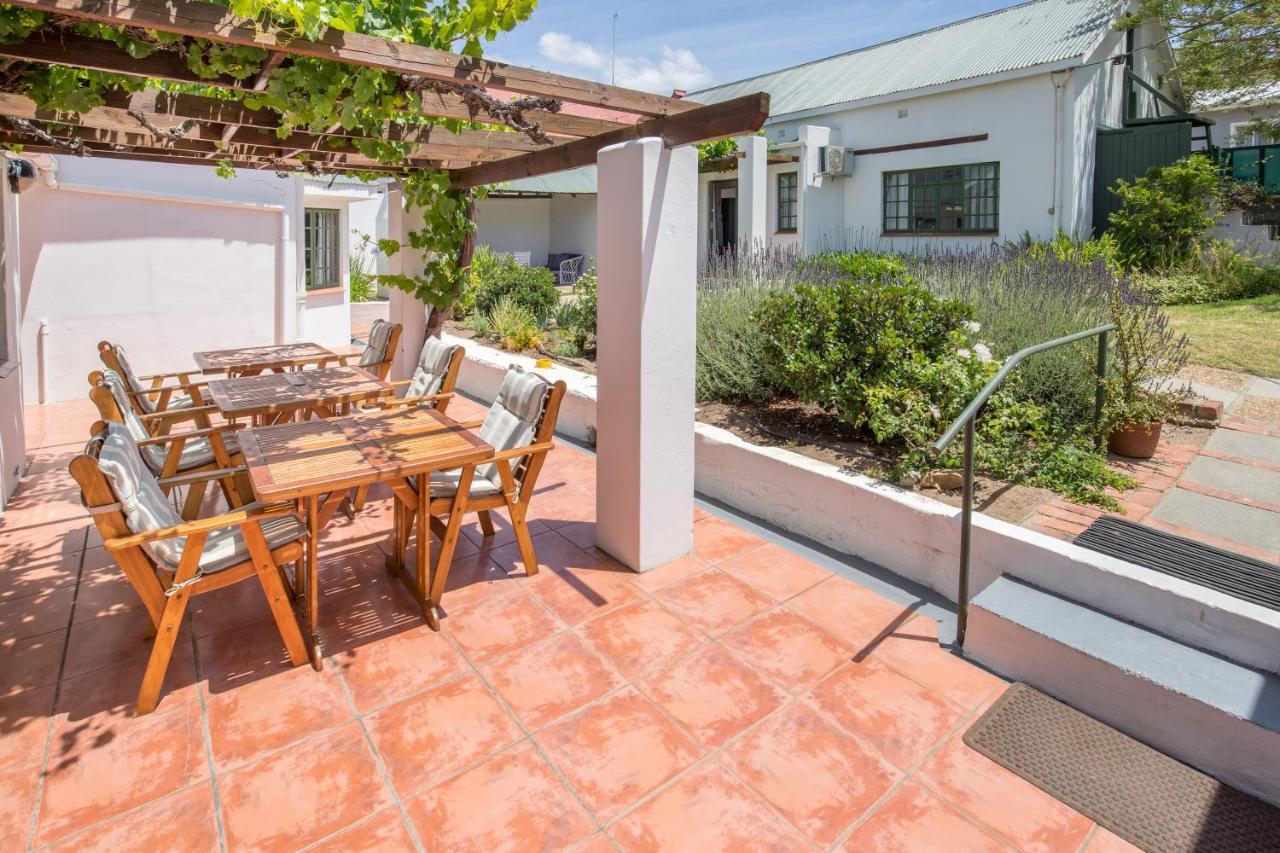 Koo Karoo Guest Lodge And Self Catering Монтегю Екстериор снимка