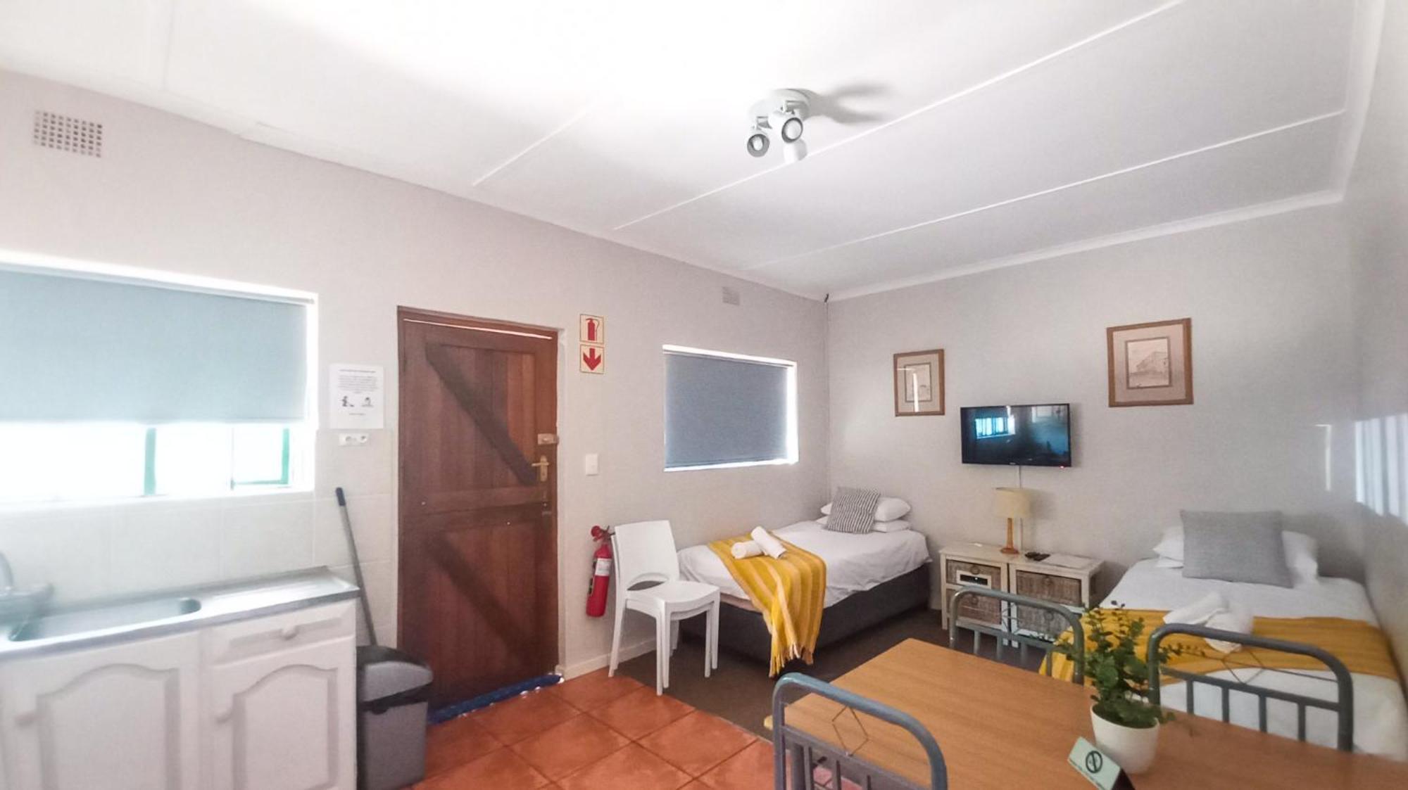 Koo Karoo Guest Lodge And Self Catering Монтегю Екстериор снимка
