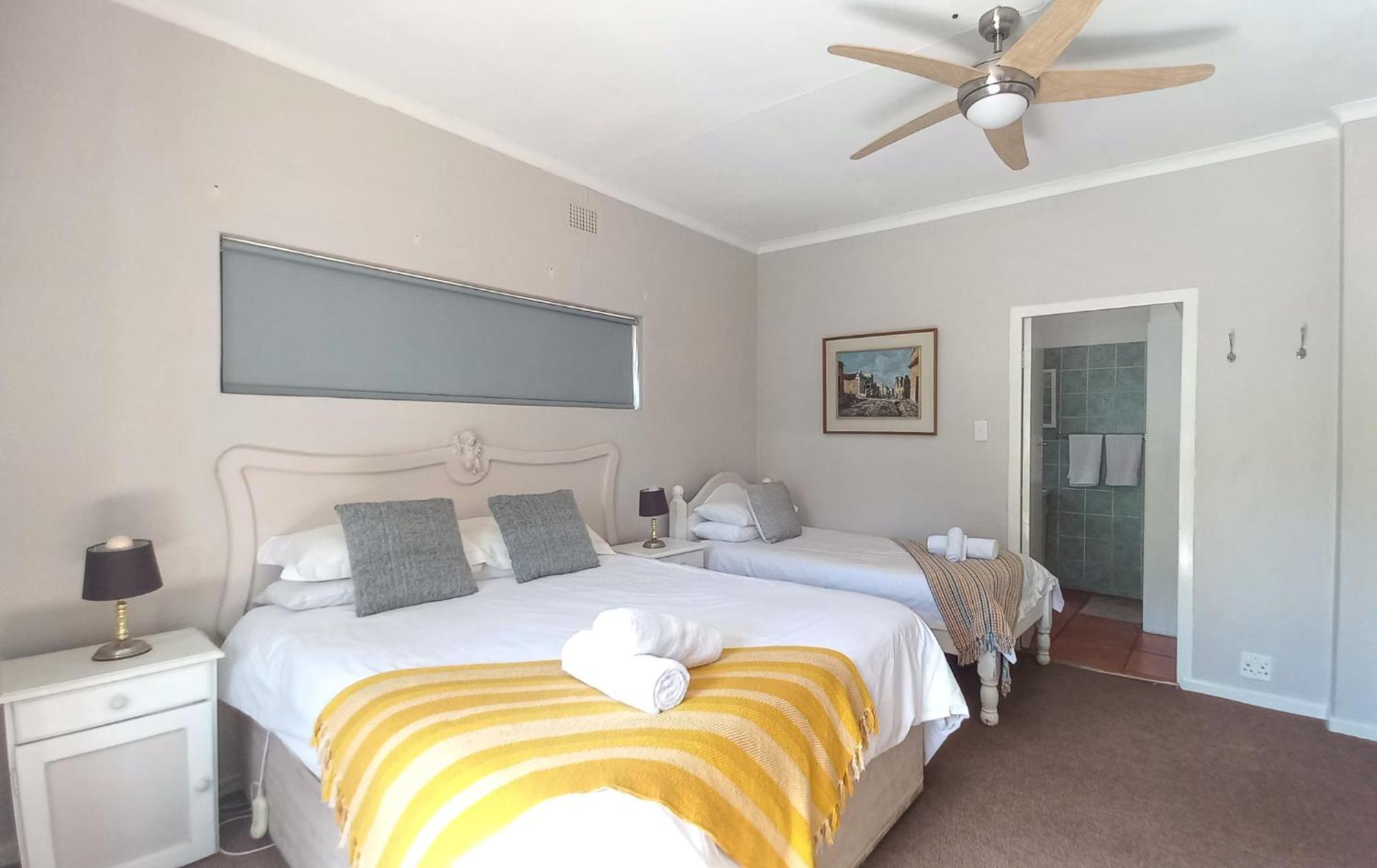 Koo Karoo Guest Lodge And Self Catering Монтегю Екстериор снимка